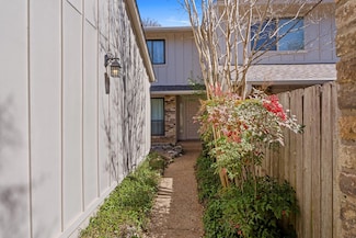 3606 Branigan Ln, Austin, TX 78759