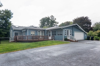 9 Birchwood Dr, Holden, MA 01520