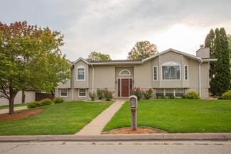 2150 Crown Point Rd, Dubuque, IA 52002