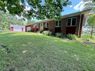 10976 Dewey Rd, Munith, MI 49259