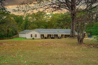 555 Dogwood Rd, Somerville, TN 38068
