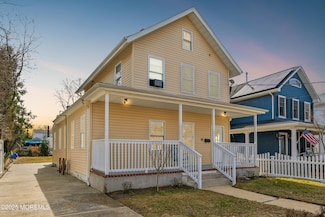 89 River St, Red Bank, NJ 07701