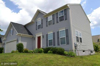 3325 Anne de Bourgh Dr, Triangle, VA 22172