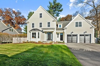 5 Claflin Rd, Wellesley, MA 02482