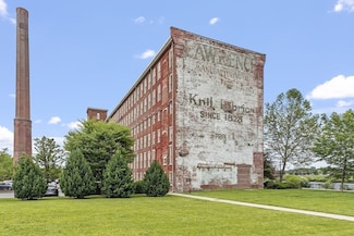 52 Lawrence Dr Unit 509, Lowell, MA 01854