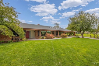 3211 4th St, Lewiston, ID 83501