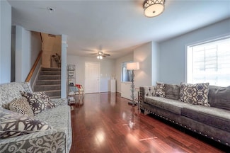 1610 E 37th St, Kansas City, MO 64109