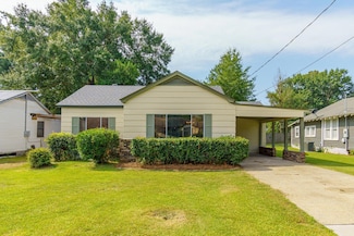 1014 W 5th St, Hattiesburg, MS 39401