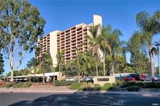 24055 Paseo Del Lago Unit 612, Laguna Woods, CA 92637