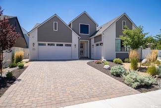 724 W Pleasant Oak Trail, Reno, NV 89511