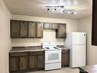 25 Bitter Sweet Ln, Silo, OK 74701