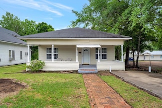106 N Hines St, Diboll, TX 75941