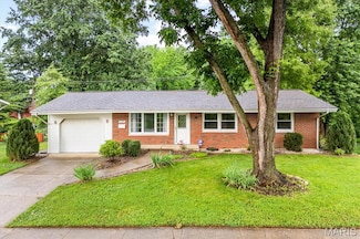 639 Notre Dame Ave, Edwardsville, IL 62025