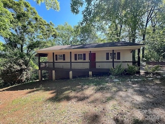 308 N Carpenter St, Kings Mountain, NC 28086