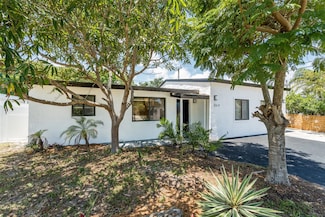 2633 NE 13th Ave, Pompano Beach, FL 33064