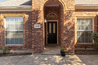 498 Shade Tree Cir, Hurst, TX 76054
