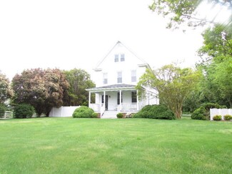 5422 Willow Oak Rd, Cape Charles, VA 23310