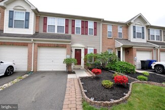 34 Peppermint Dr, Lumberton, NJ 08048