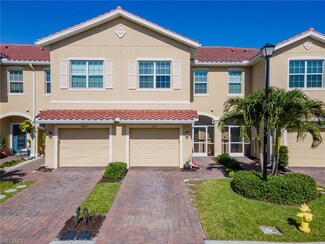 2671 Blossom Way, Naples, FL 34120