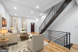 4047 Green St Unit A, Philadelphia, PA 19104