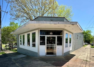 251 Hobson Ave, Hot Springs, AR 71913