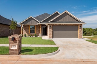 1309 Colonial Ave, Tuttle, OK 73089