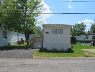 107 Marilyn Dr, Madison, OH 44057