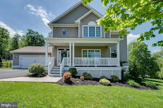 205 Merwood Dr, Morgantown, PA 19543