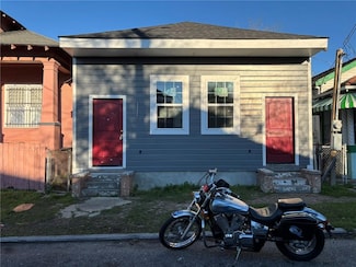 1631 Frenchmen St, New Orleans, LA 70116