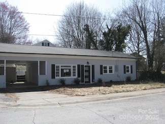 221 N St, North Wilkesboro, NC 28659