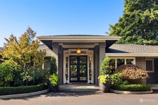 8454 SE 44th St, Mercer Island, WA 98040