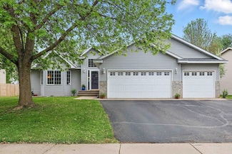 1113 Garden Brook Dr, Sauk Rapids, MN 56379