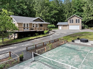22512 Pawpaw Place NE, Poulsbo, WA 98370