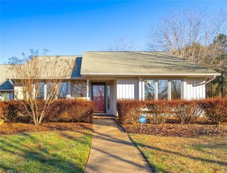 4713 Andorra Ct, Greensboro, NC 27410