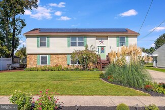375 Memorial Ave, Gibbstown, NJ 08027