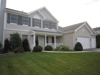 953 Mocking Bird Dr, Antioch, IL 60002