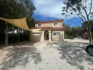 71 Blackbeard Dr, Key Largo, FL 33037