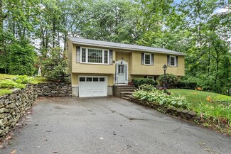 70 Beth Ave, Leominster, MA 01453