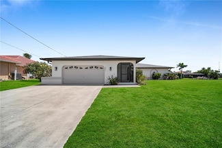 2861 SW 23rd Place, Cape Coral, FL 33914