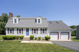 165 Roundtop Rd, Marlborough, MA 01752