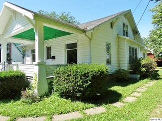 405 Walnut St, Hull, IL 62343