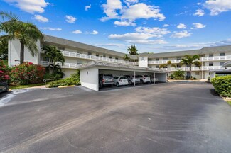 315 Saint Andrews Blvd Unit B24, Naples, FL 34113
