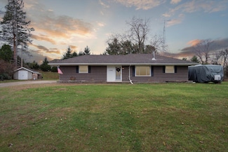4226 Huntington Dr, Jackson, MI 49203