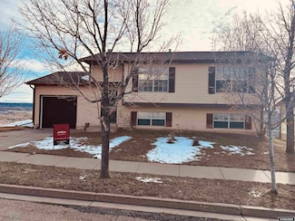 218 Vista Ridge Cir, Evanston, WY 82930