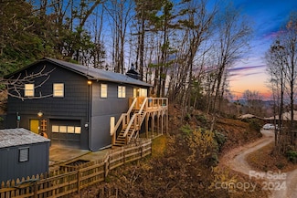 316 Rules Run Rd, Clyde, NC 28721