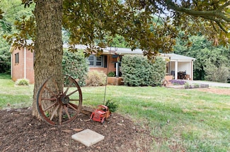 4417 King Wilkinson Rd, Denver, NC 28037