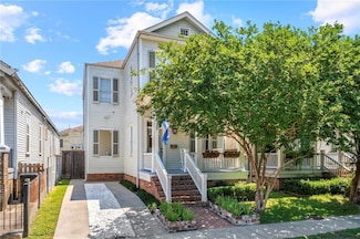 1215 Saint Andrew St, New Orleans, LA 70130