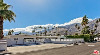 975 E Camino Parocela, Palm Springs, CA 92264