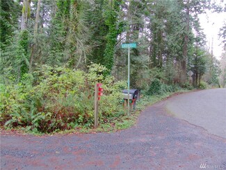 9999 Laurel St, Port Hadlock, WA 98339