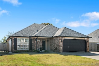 19804 E 37th Place S, Broken Arrow, OK 74014